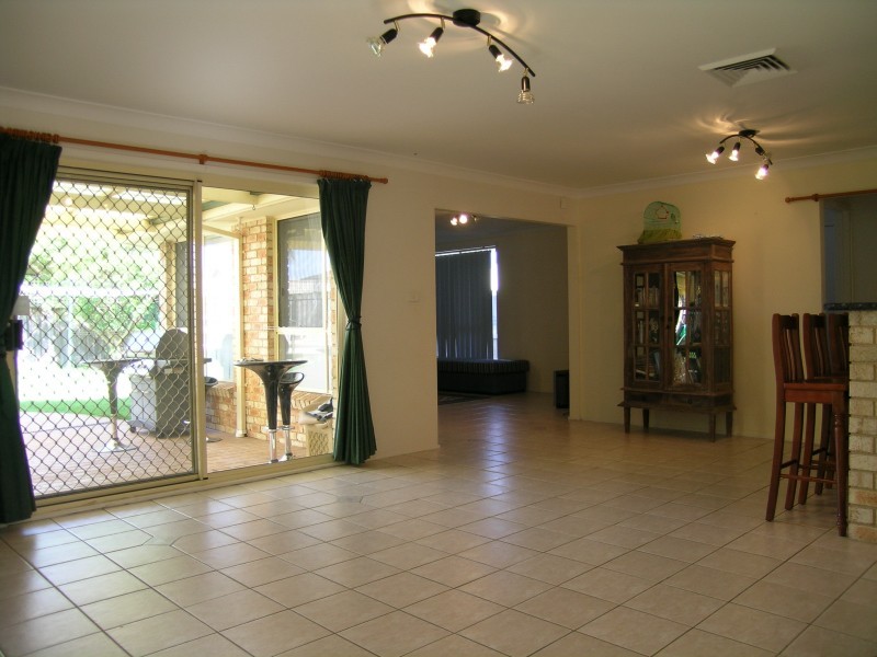 15 Crestview Avenue, Kellyville NSW 2155