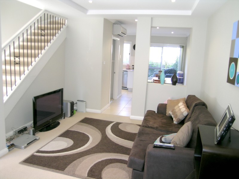 2/20a-26 Edward St, Baulkham Hills NSW 2153