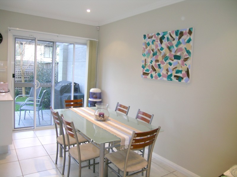 2/20a -26 Edward Street, Baulkham Hills NSW 2153