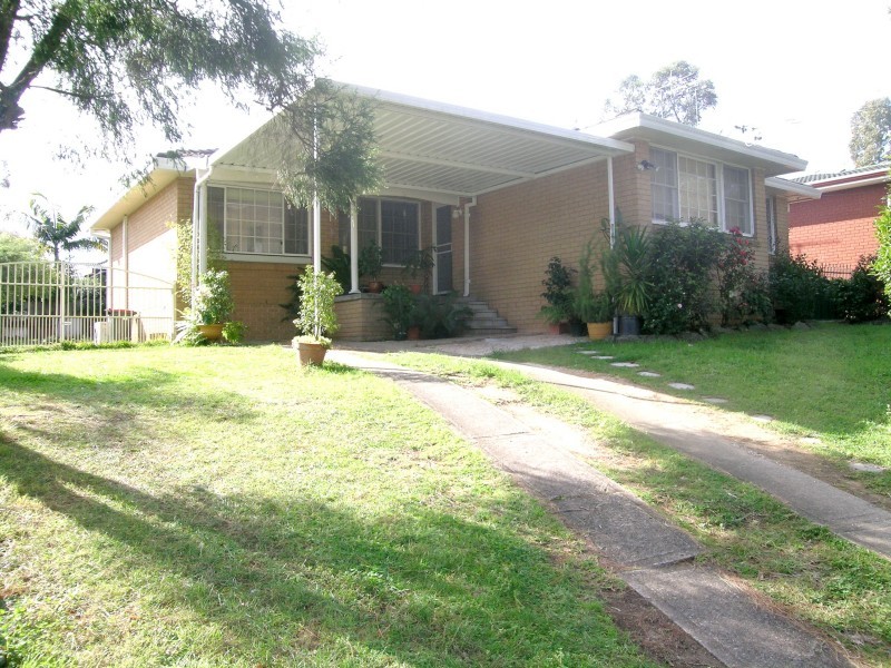 137 Glanmire Road, Baulkham Hills NSW 2153