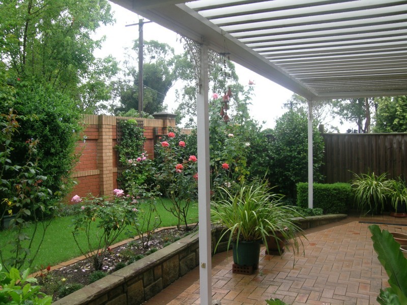 16 Hampton Close, Castle Hill NSW 2154