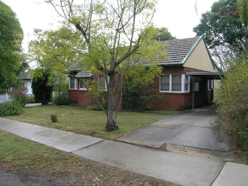 713 Henry Lawson Drive, Panania NSW 2213