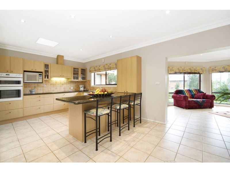 11 Hughes Avenue, Castle Hill NSW 2154