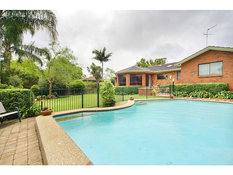 11 Hughes Avenue, Castle Hill NSW 2154