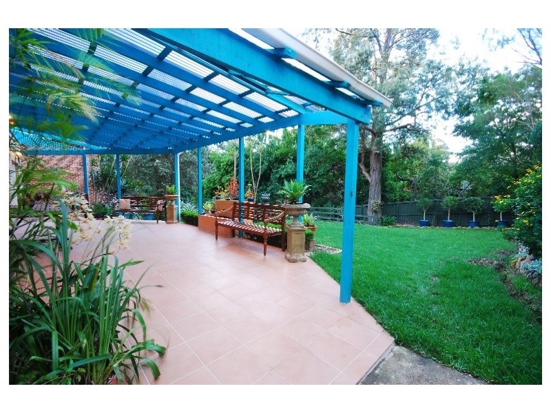 11 Jarrah Place, Castle Hill NSW 2154