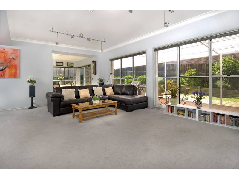 2 Kerilee Court, Bella Vista NSW 2153