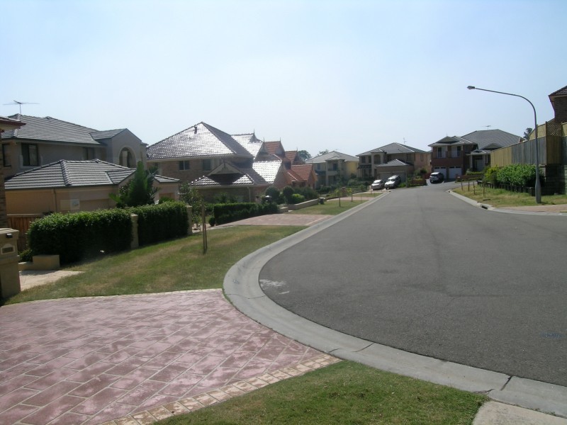 8 Lodgeworth Place, Castle Hill NSW 2154