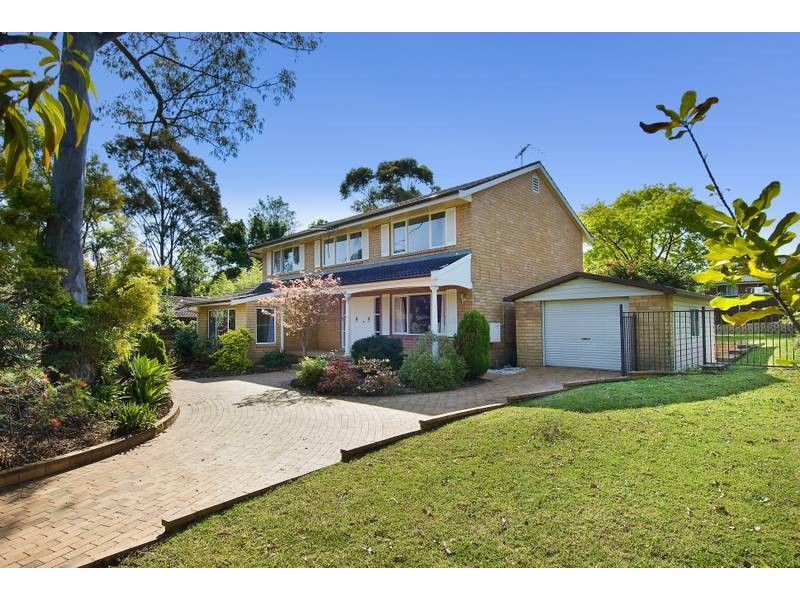 8  Mundon Place, West Pennant Hills NSW 2125