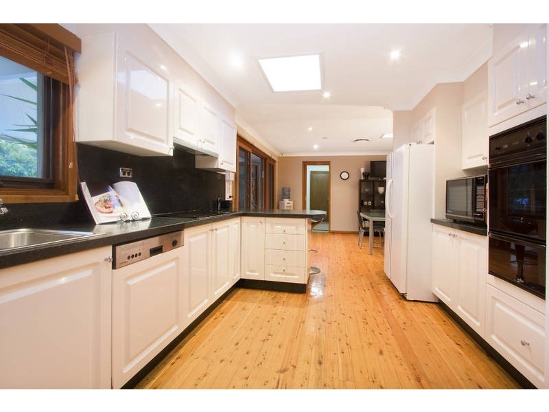 3 Nanette Place, Castle Hill NSW 2154