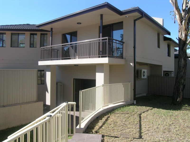 8/144 Old Northern Rd, Baulkham Hills NSW 2153