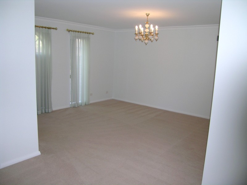 1/12 Orange Grove, Castle Hill NSW 2154