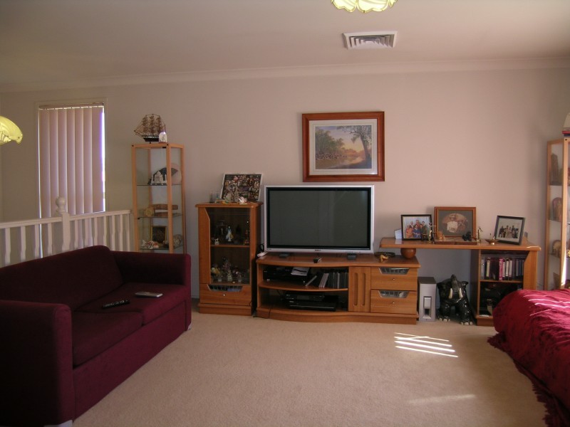 8 Penza Place, Quakers Hill NSW 2763