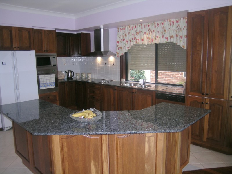 3 Pine Crescent, Bella Vista NSW 2153