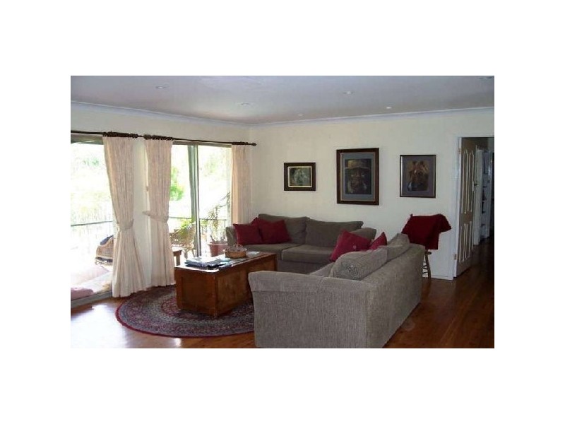 99 Porters Rd, Kenthurst NSW 2156