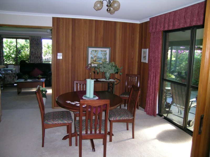 25 Sexton Ave, Castle Hill NSW 2154