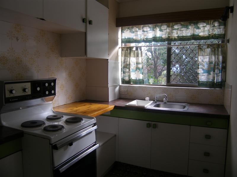 3 180 Marine Pde, Labrador QLD 4215