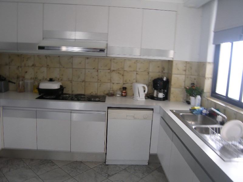 Unit 80 Acapulco, Thornton Street, Surfers Paradise QLD 4217
