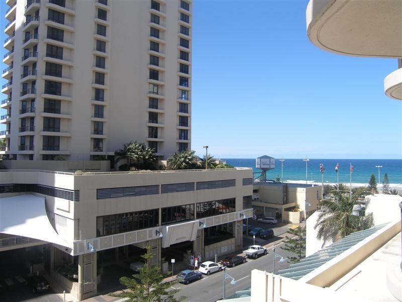 606 “Beachcomber” 18 Halan St, Surfers Paradise QLD 4217