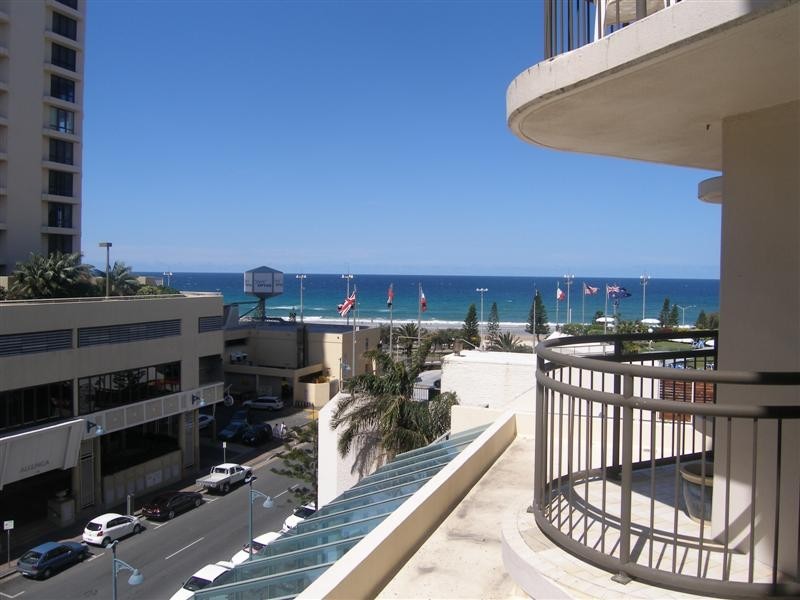 605 “Beachcomber” 18 Hanlan St, Surfers Paradise QLD 4217