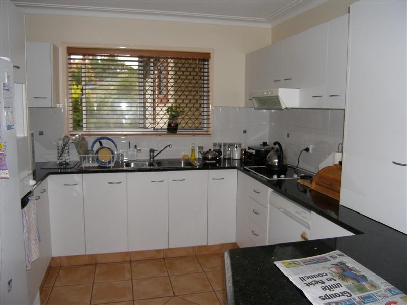 21 Coogeen St, Sorrento QLD 4217