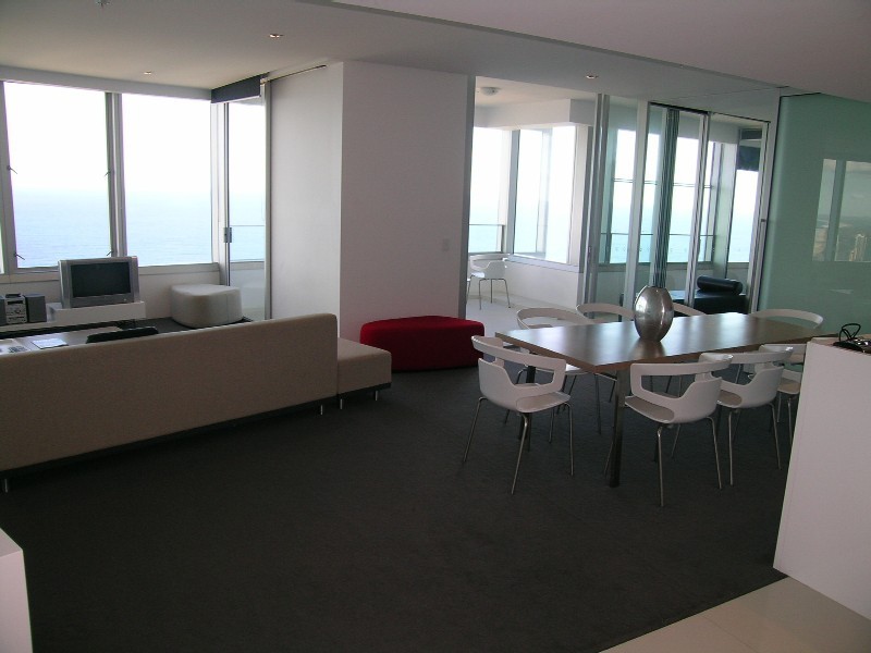 Q1 9 Hamilton Avenue, Surfers Paradise QLD 4217