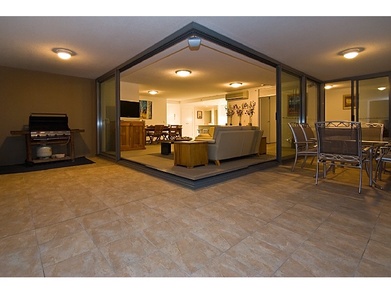 147 105 Scarborough Street, Southport QLD 4215