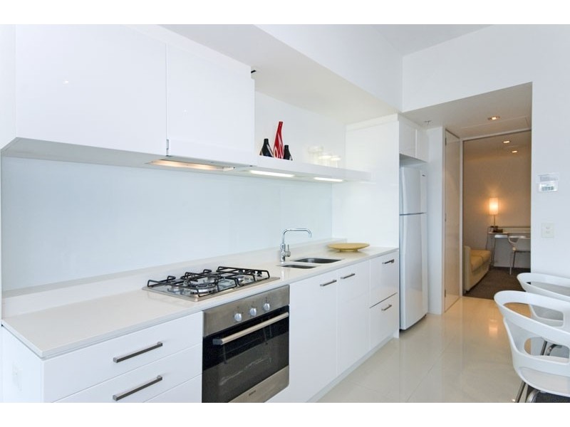 2408 Q1 9 Hamilton Avenue, Surfers Paradise QLD 4217