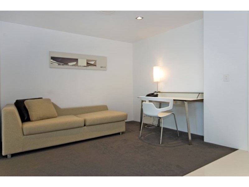 2408 Q1 9 Hamilton Avenue, Surfers Paradise QLD 4217