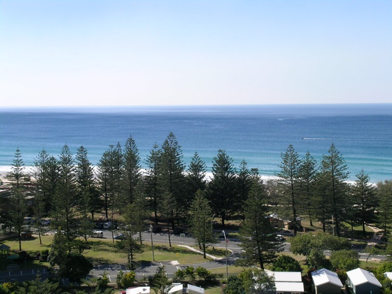 1142 Liberty Pacific 1 Lennie Avenue, Main Beach QLD 4217