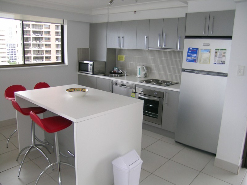 1405 28 Northcliffe Terrace, Surfers Paradise QLD 4217