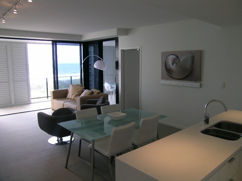 Broadbeach QLD 4218