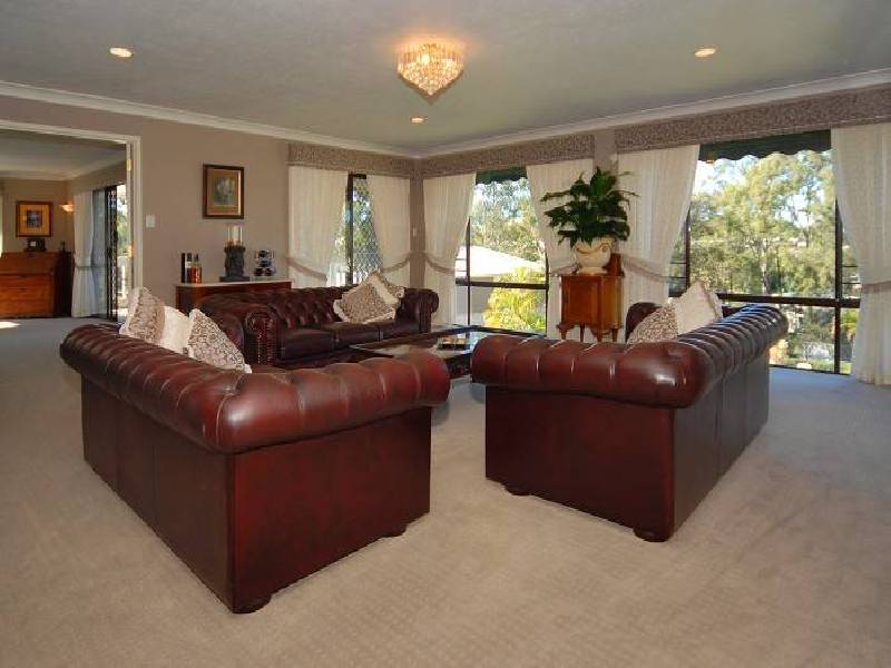 14 Midgera Street, Ashmore QLD 4214