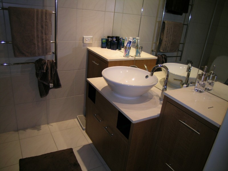 7 Elliot Street, Surfers Paradise QLD 4217