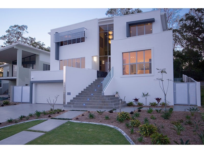 5008 Riverwood Grove, Benowa QLD 4217