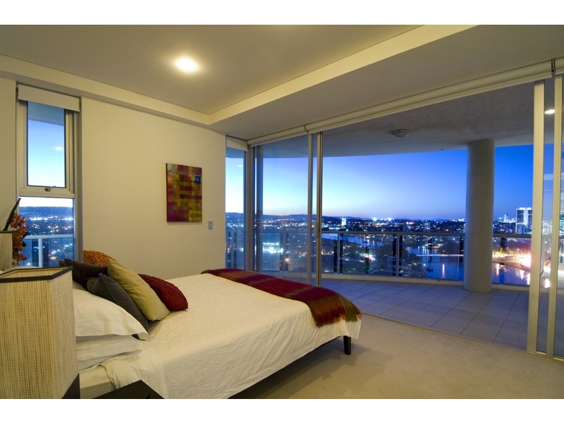 66 2894 Gold Coast Highway, Surfers Paradise QLD 4217