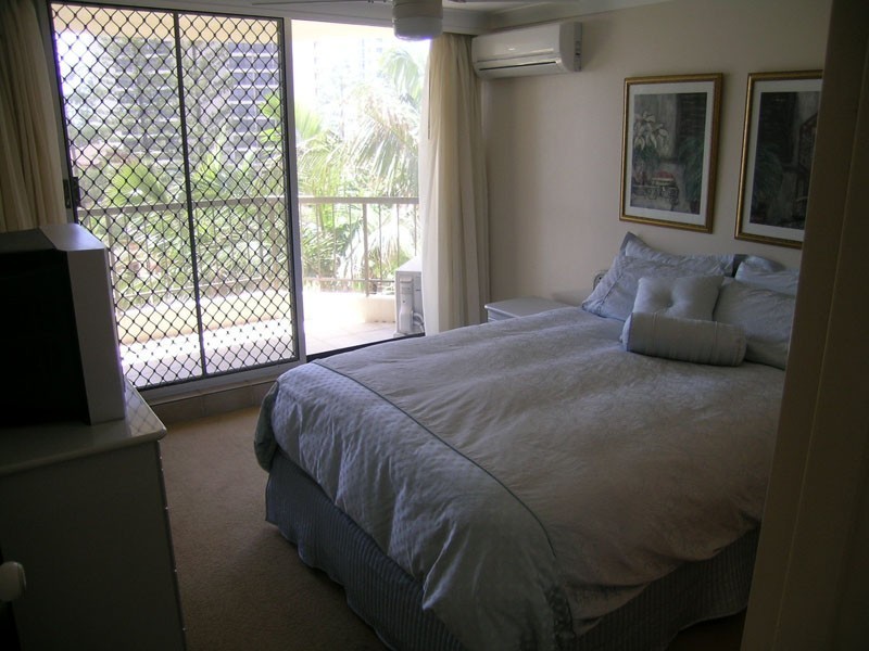 10 2891 Surfers Paradise Blvd ‘Genisis’, Surfers Paradise QLD 4217