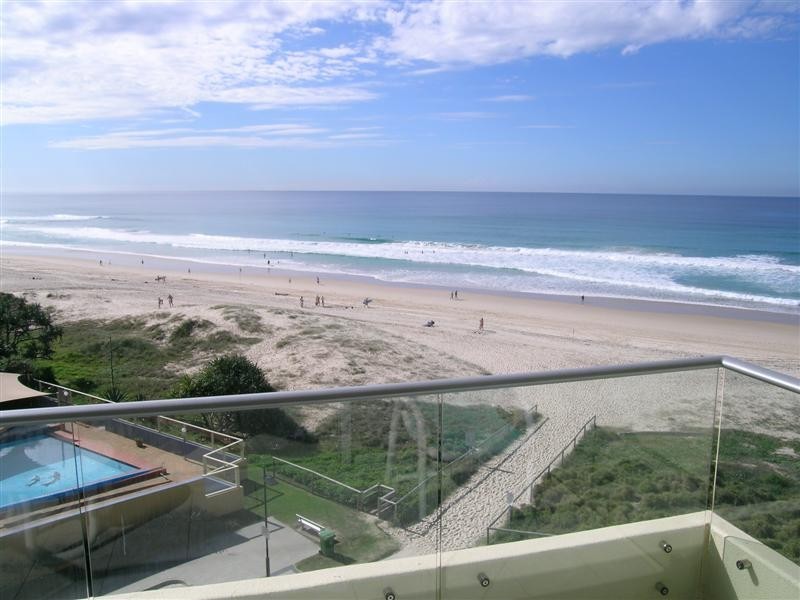 11  Berkley On The Beach, Surfers Paradise QLD 4217