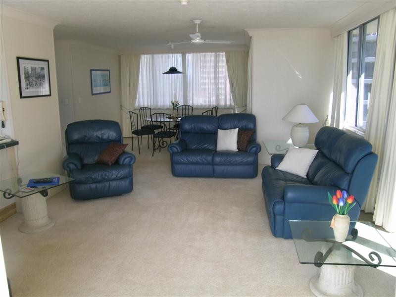 11  Berkley On The Beach, Surfers Paradise QLD 4217