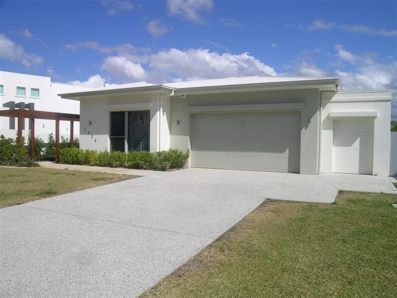 1029 Lakeview Terrace, Royal Pines Resort, Benowa QLD 4217