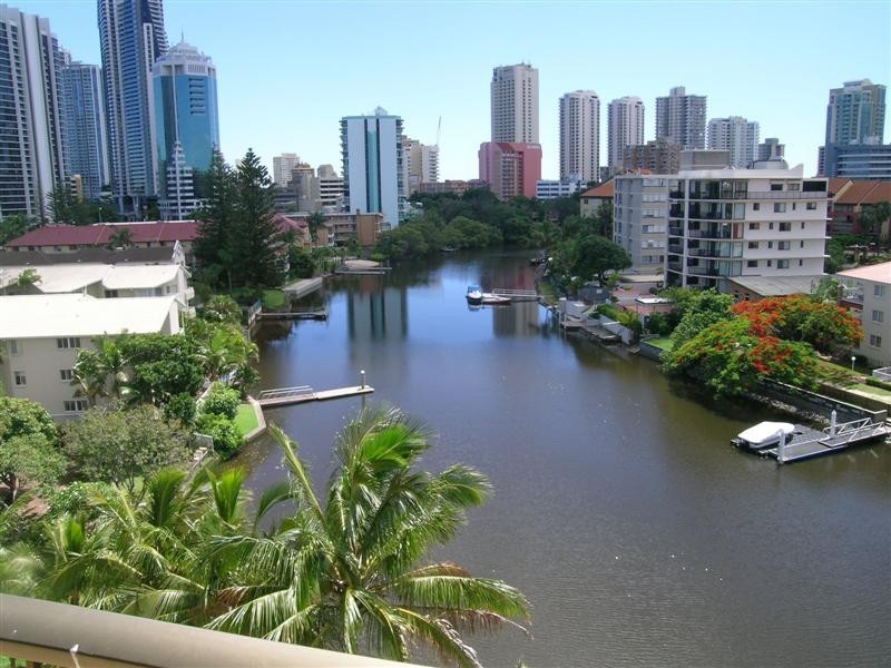604 ‘Edgewater Gardens’ 21 Peninsula Dr, Surfers Paradise QLD 4217