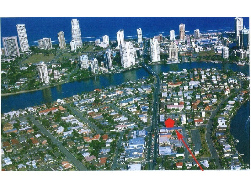 7-9  Burra Street, Chevron Island QLD 4217