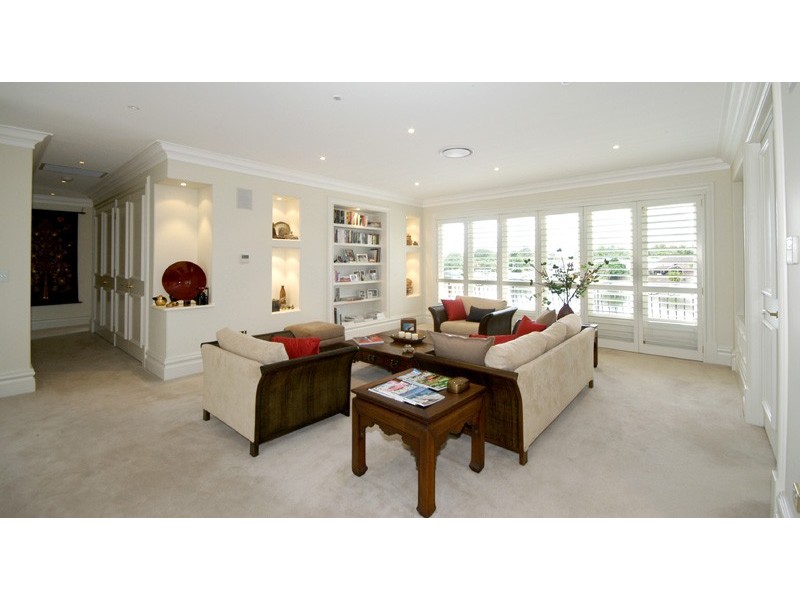 14 Kookaburra Court, Sorrento QLD 4217