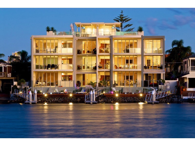 Unit 1 “Eden on Sunset” 68-70 Sunset Blvd, Surfers Paradise QLD 4217