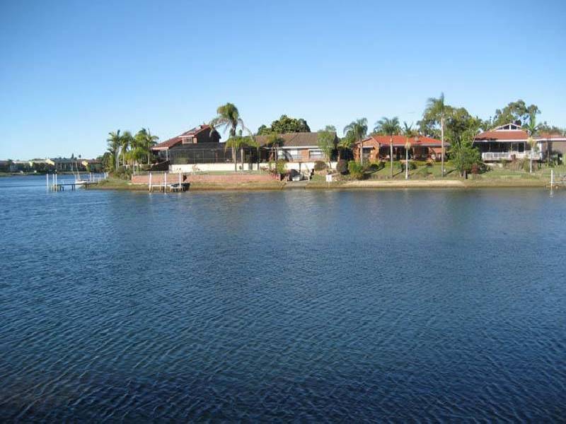 Mermaid Waters QLD 4218