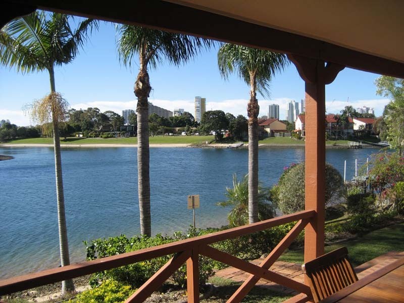 Mermaid Waters QLD 4218