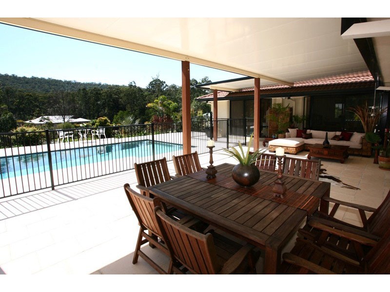 54 Lawnhill Drive, Nerang QLD 4211