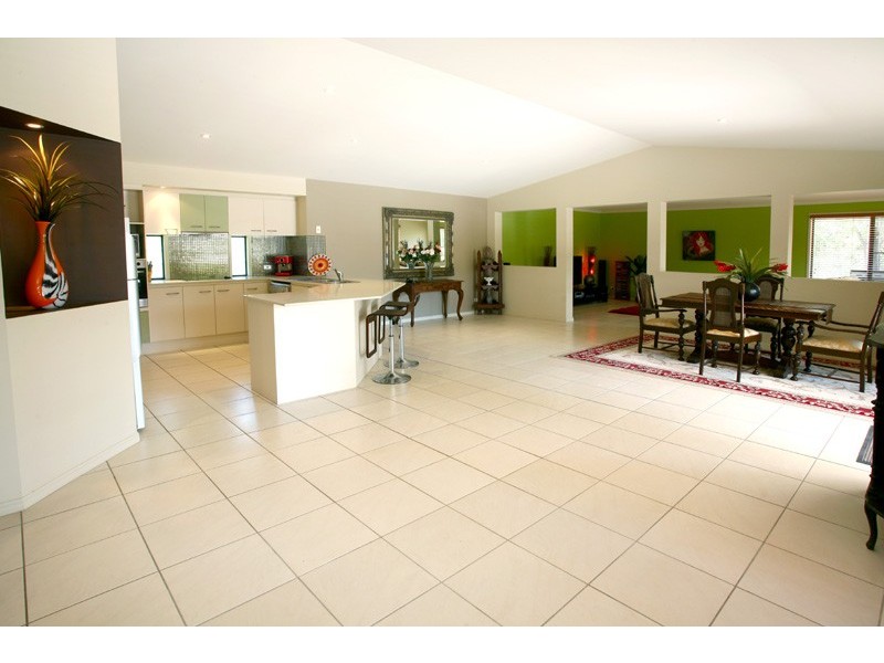 54 Lawnhill Drive, Nerang QLD 4211