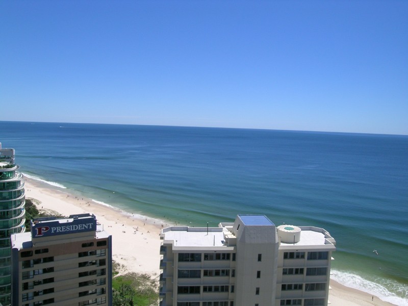 28 Northcliffe Terrace, Surfers Paradise QLD 4217