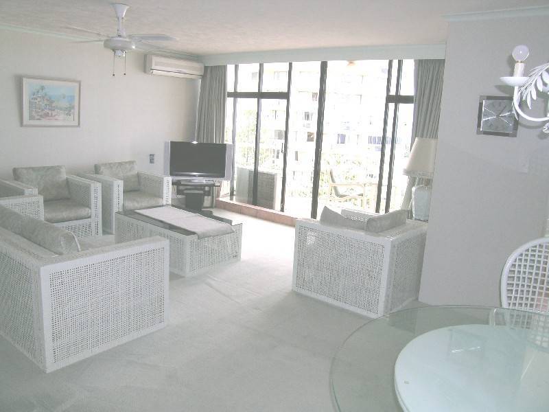 3277 Gold Coast Highway, Surfers Paradise QLD 4217