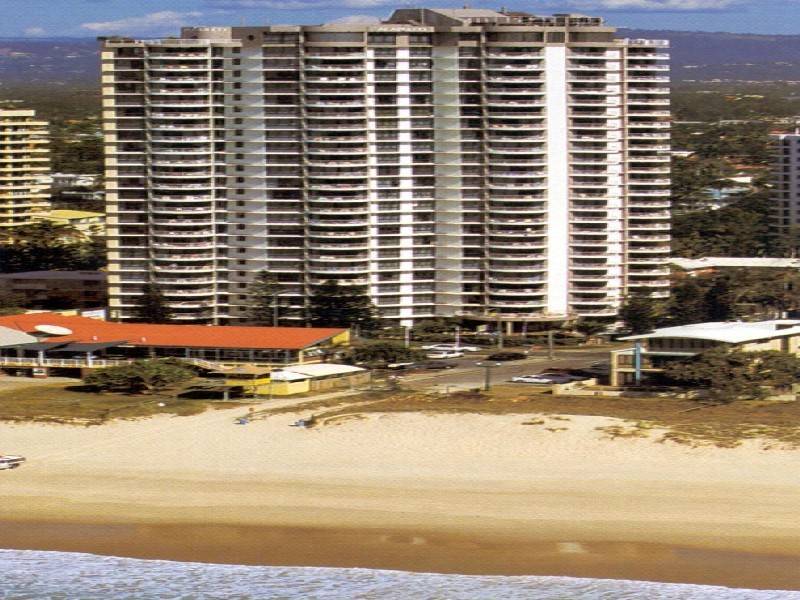 4 Thornton Street, Surfers Paradise QLD 4217